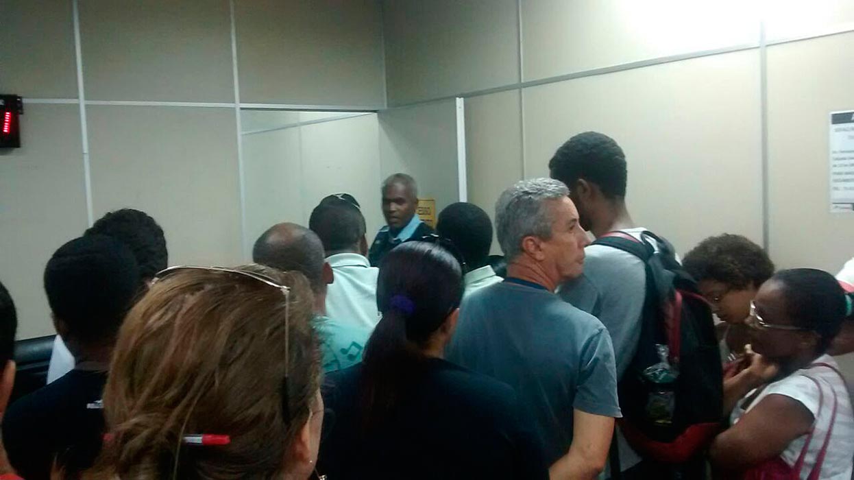 Imagem ilustrativa da imagem Demora no atendimento gera tumulto em agência dos Correios