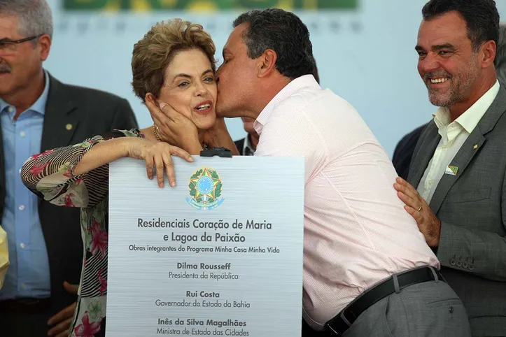 Imagem ilustrativa da imagem Dilma até brincou, mas muito mais se queixou