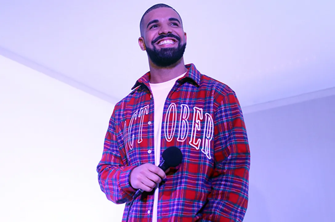 Drake foi o artista mais tocado no Spotify em 2015