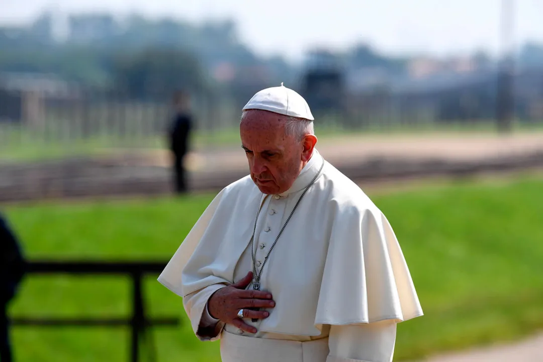 O pontífice alertou contra aqueles que "erguem muros, constroem barreiras e rotulam pessoas"