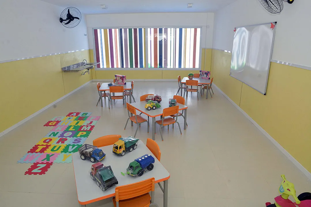 Unidade de ensino infantil conta com 10 salas de aula