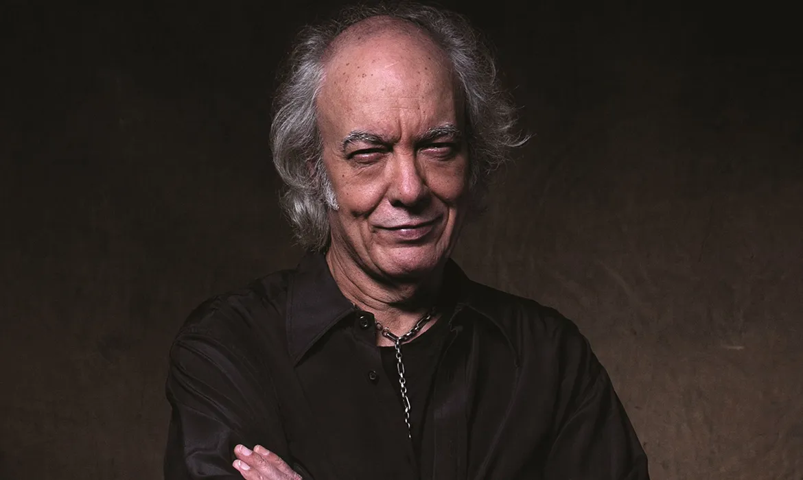 Erasmo Carlos vai relembrar sucessos e cantar novas canções