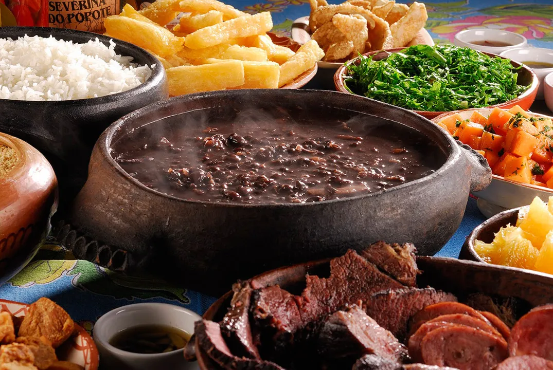 A Feijoada é um dos mais saborosos símbolos da cozinha brasileira