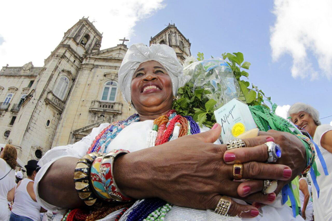Imagem do Bonfim participa pela 1ª vez do cortejo até a Colina Sagrada