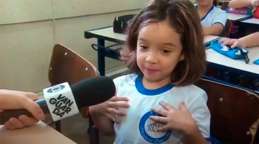 "Eu me sinto adorável", diz menina