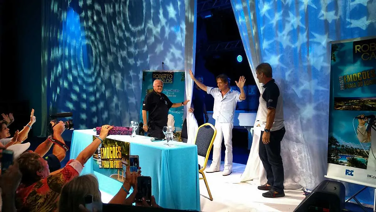 Roberto falou que show volta ao navio no próximo ano
