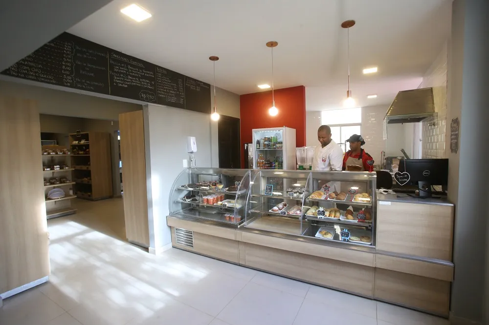 A padoca da Lulu, na Federação, tem doces e lanches a preços honestos