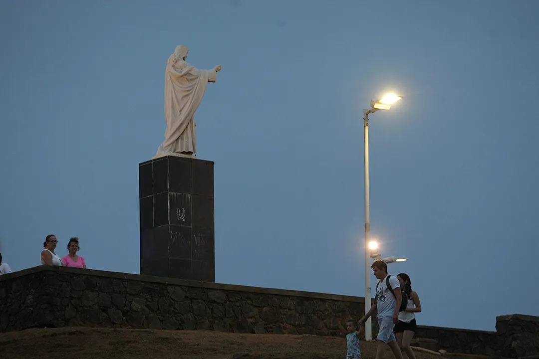 A estátua do Cristo Salvador, esculpida pelo italiano Pasquale de Chirico e inaugurada em 1920, também será restaurada