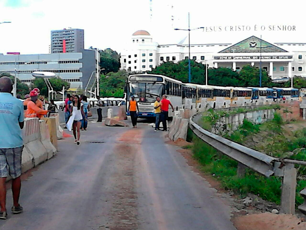 Trabalhadores protestam contra reforma da Previdência em Salvador