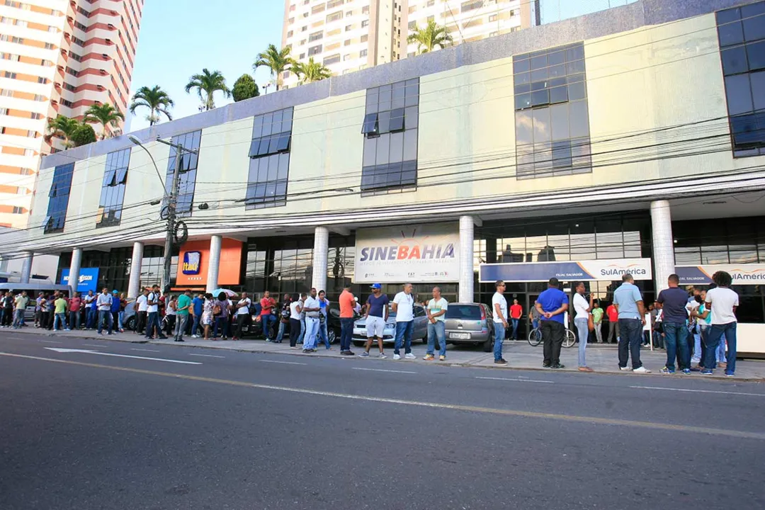 Algumas vagas de emprego não requerem experiência