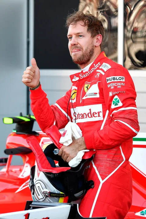 O melhor tempo do dia foi de Vettel, com 1min33s194
