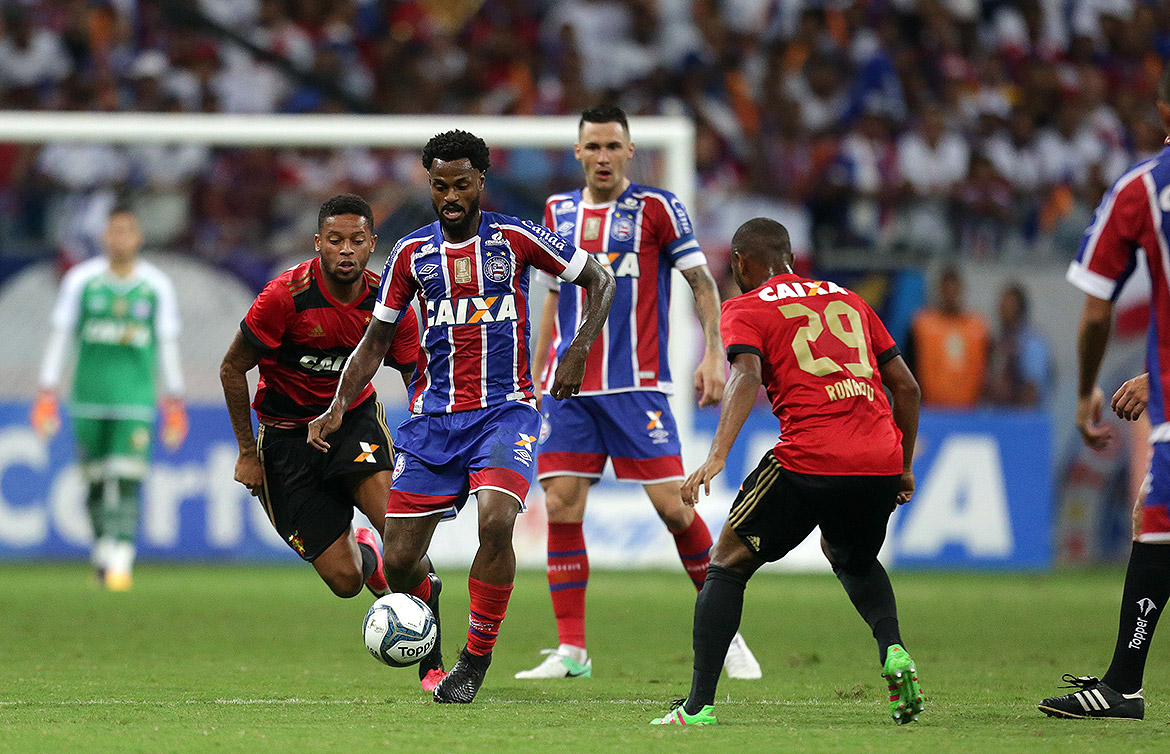 Com Fonte Nova lotada, Bahia vence Sport e é campeão da Copa do Nordeste