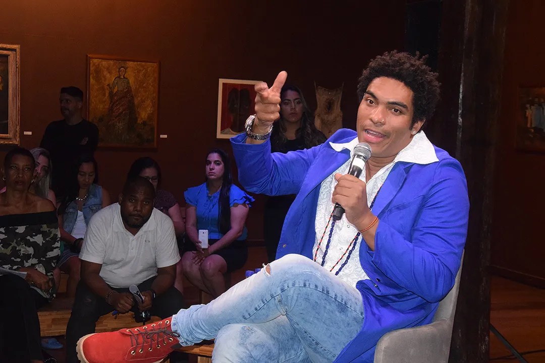 Artista conversou com a imprensa nesta quarta-feira no MAM