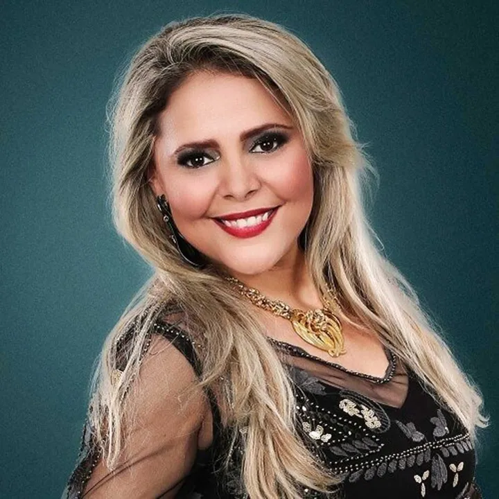 Eliza Clívia estava voltando de uma entrevista para à TV