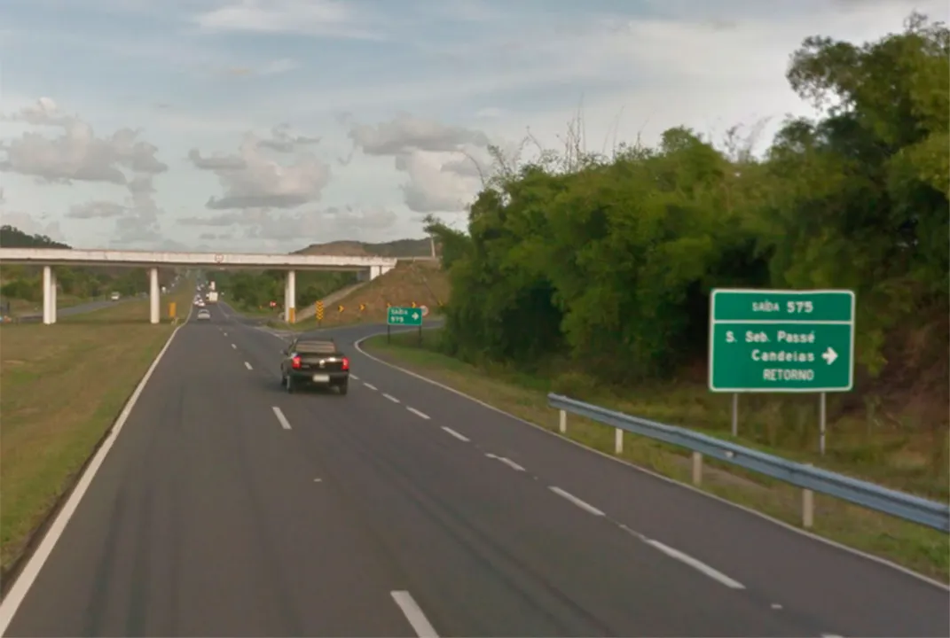 O acidente aconteceu na BR-324, em São Sebastião do Passé
