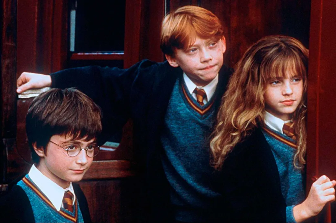 Cena do fillme adaptado do livro "Harry Potter, A Pedra Filosofal"