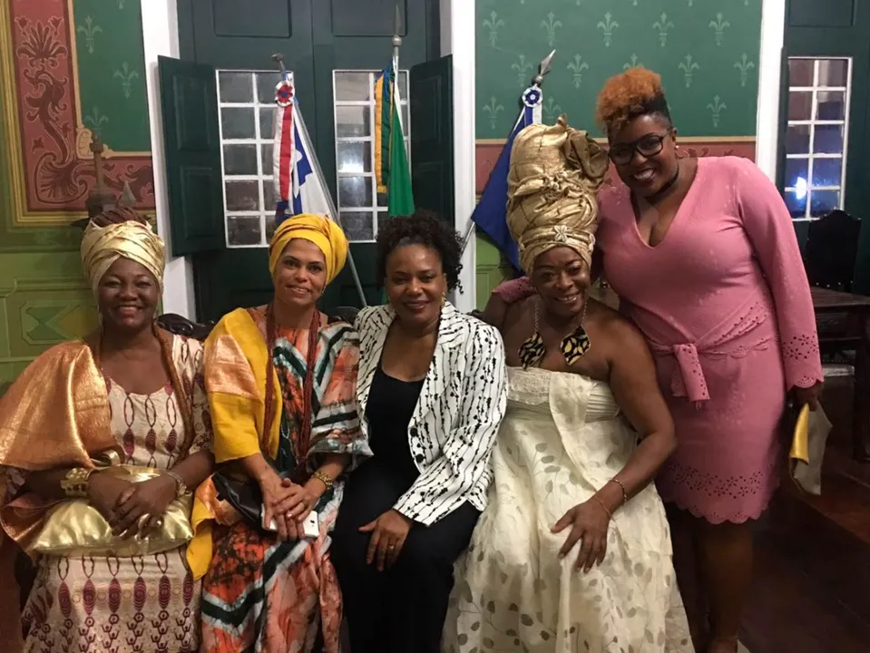 Mais outras 11 mulheres também foram premiadas durante a sessão