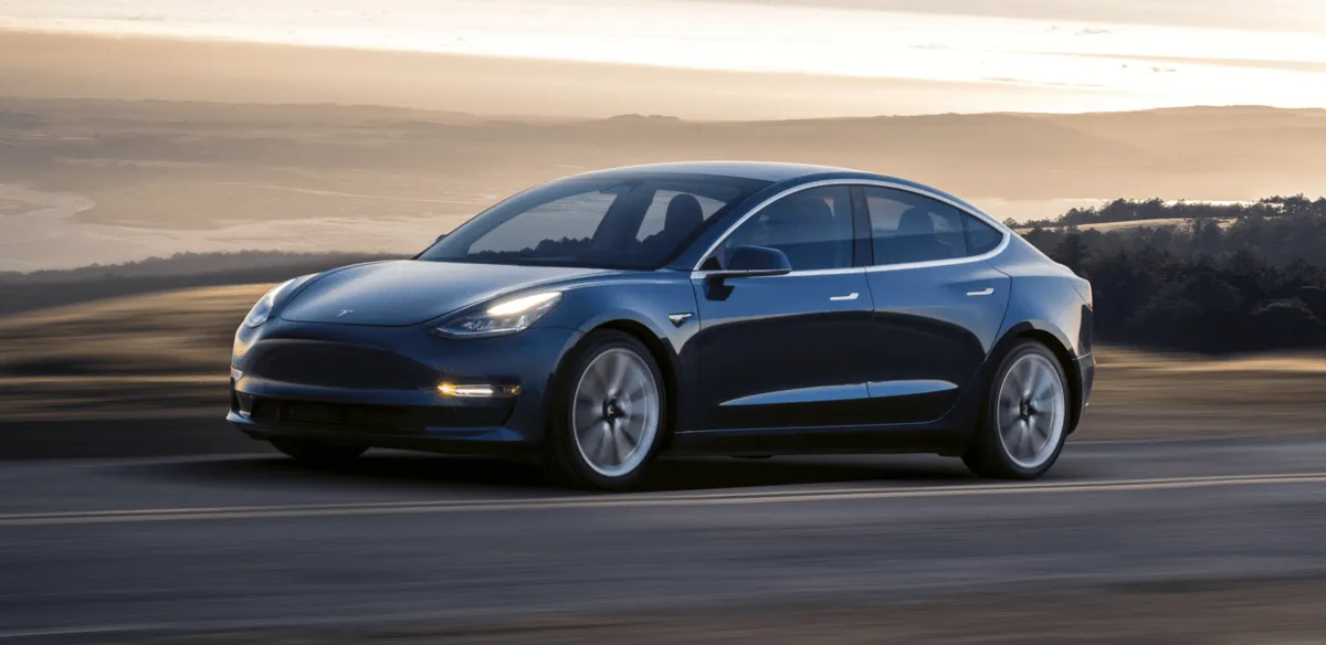 O Model 3 já têm 30 modelos produzidos