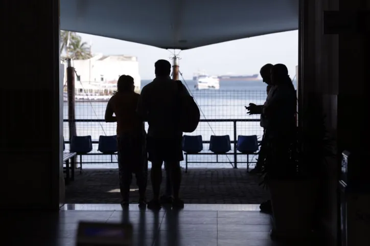 Impunidade e falta de indenizações marcam 1 ano do naufrágio da Cavalo Marinho I