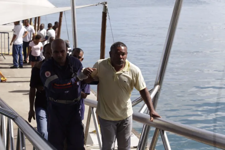 Impunidade e falta de indenizações marcam 1 ano do naufrágio da Cavalo Marinho I