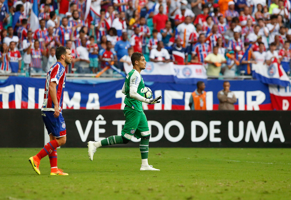 Bahia vence clássico e empurra Vitória para o Z-4