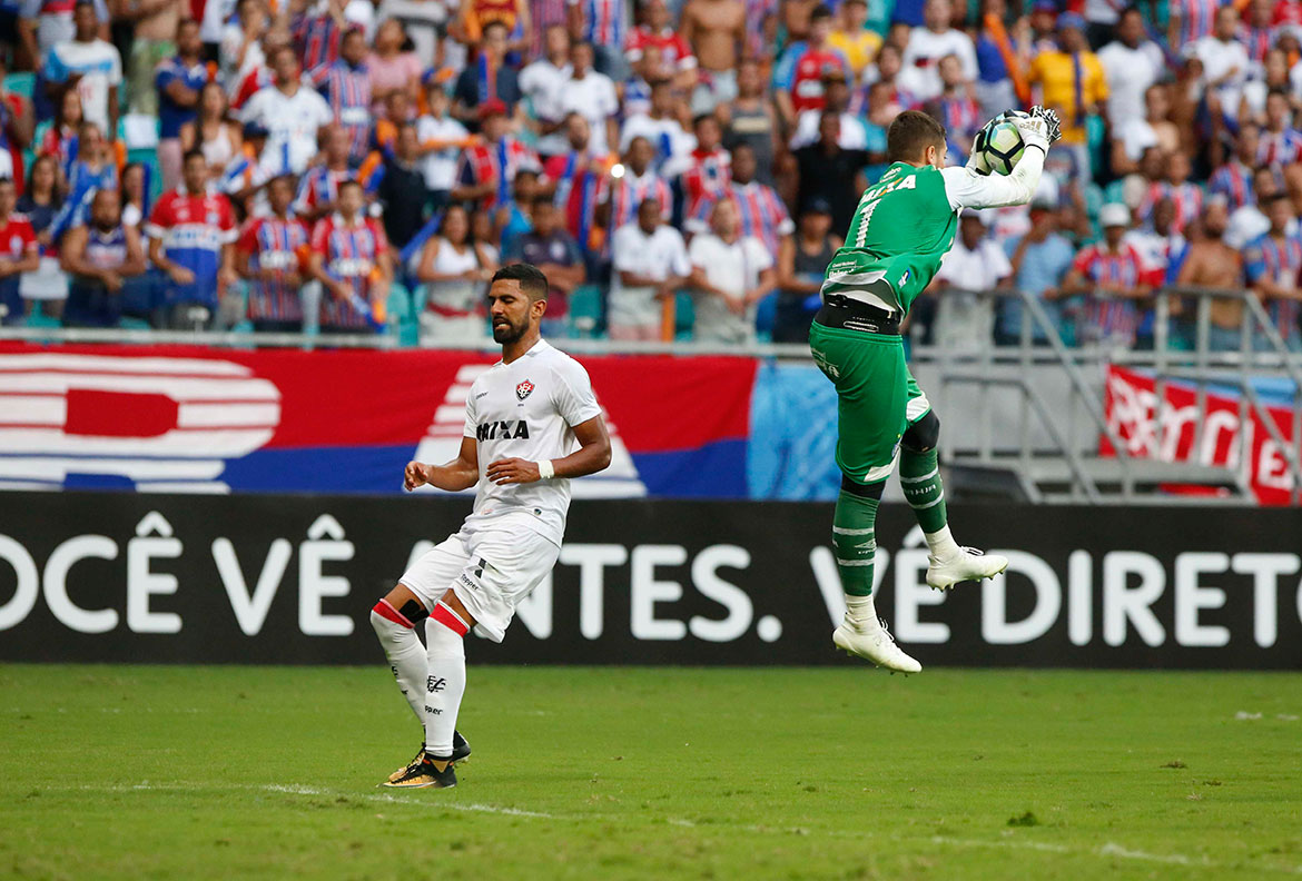 Bahia vence clássico e empurra Vitória para o Z-4