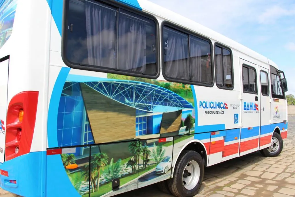 Os veículos vão circular com diferentes rotas pelos municípios que integram os consórcios de saúde de cada região