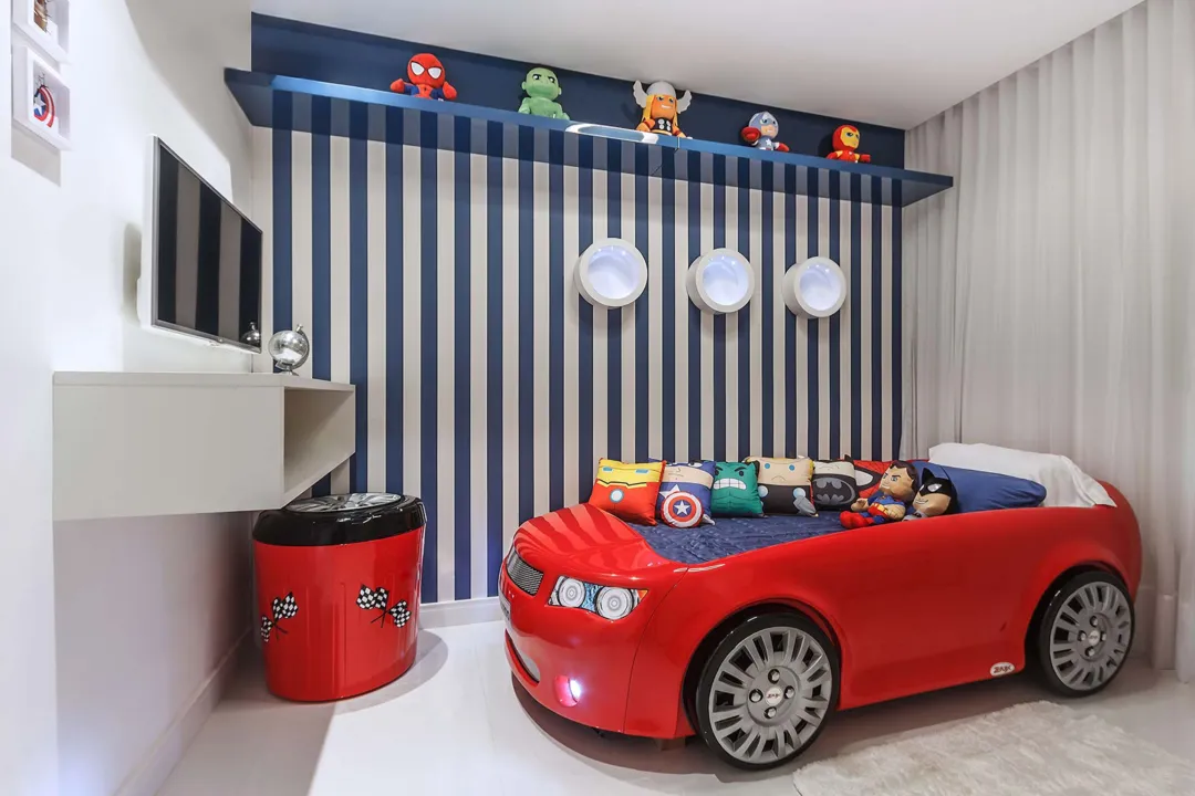 Paula Costa investiu na cama-carro e nos personagens da Marvel para agradar ao dono do quarto