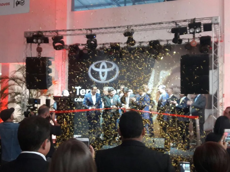 Inauguração contou com a presença do presidente da Toyota do Brasil e executivos da marca