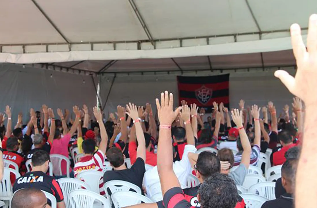Sócios e torcedores rubro-negros desejam um 2018 mais empolgante