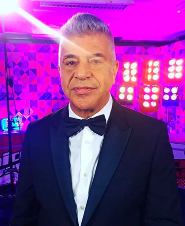 Cantor rebateu comentários de internauta
