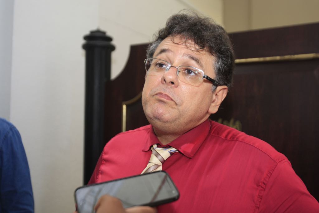 Médica Kátia Vargas é absolvida da acusação de homicídio triplamente qualificado