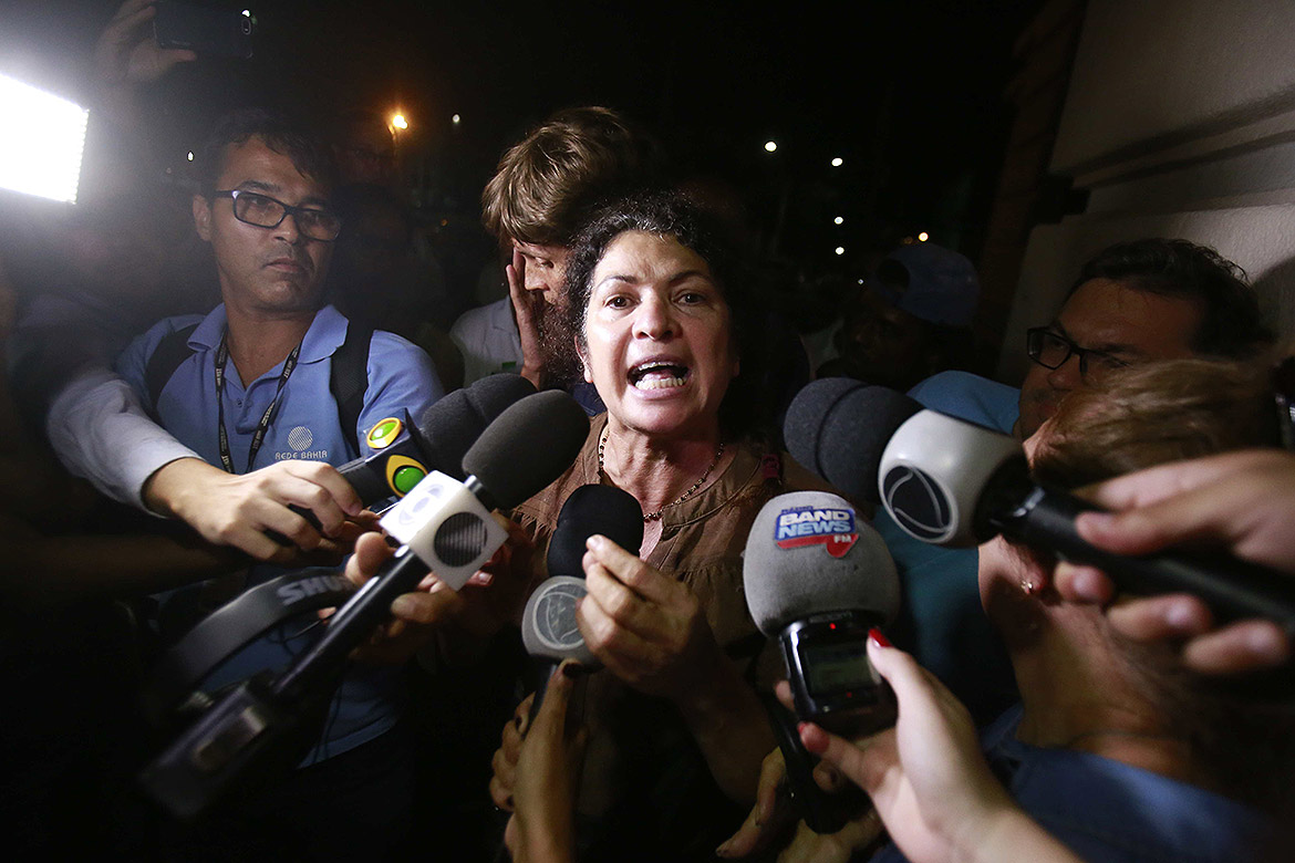 Médica Kátia Vargas é absolvida da acusação de homicídio triplamente qualificado