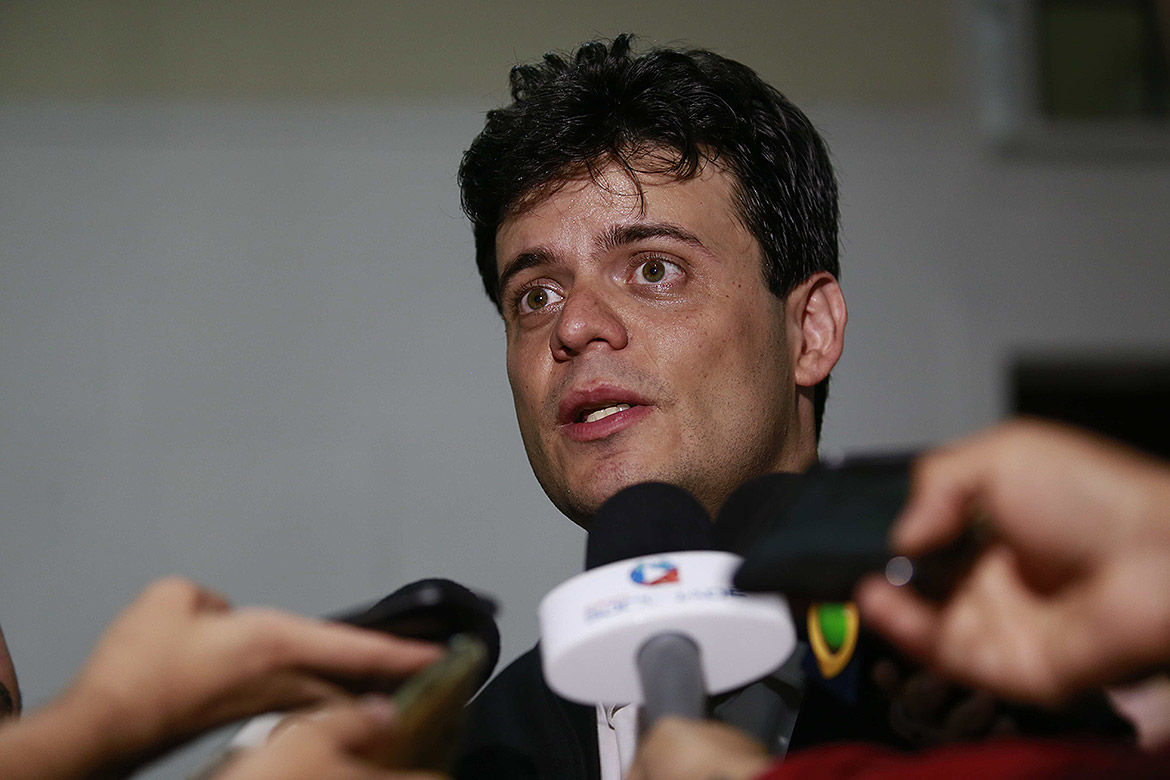 Médica Kátia Vargas é absolvida da acusação de homicídio triplamente qualificado