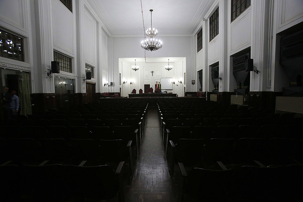 Médica Kátia Vargas é absolvida da acusação de homicídio triplamente qualificado