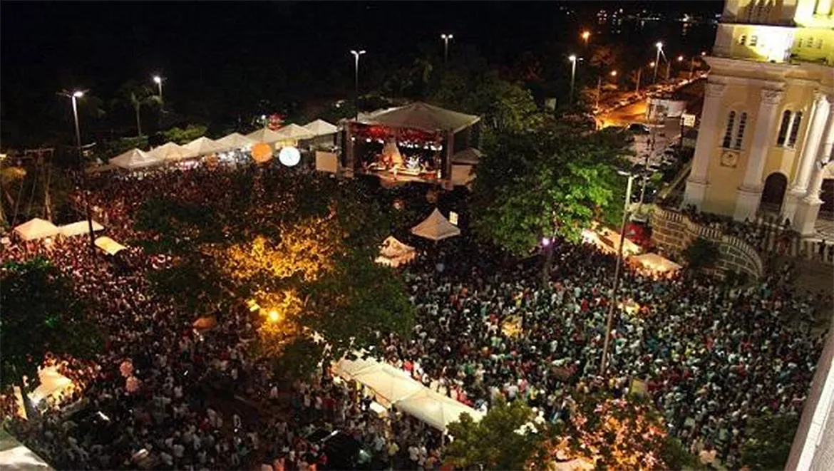 Prefeito decidiu suspender a festa por causa das dificuldades financeiras do município