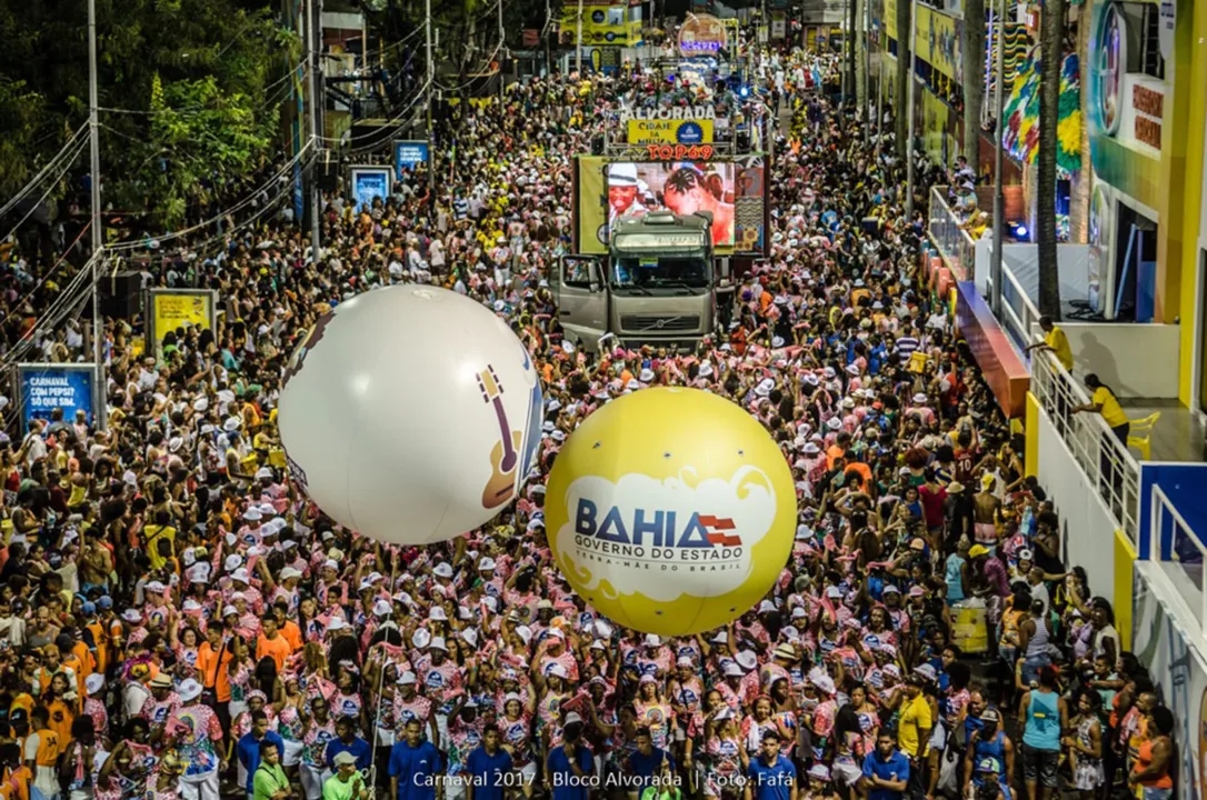 Para celebrar a festa, serão realizados missas e shows de samba