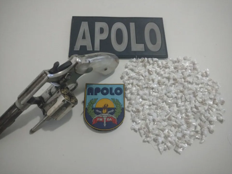 Material foi encontrado com suspeito no local do confronto