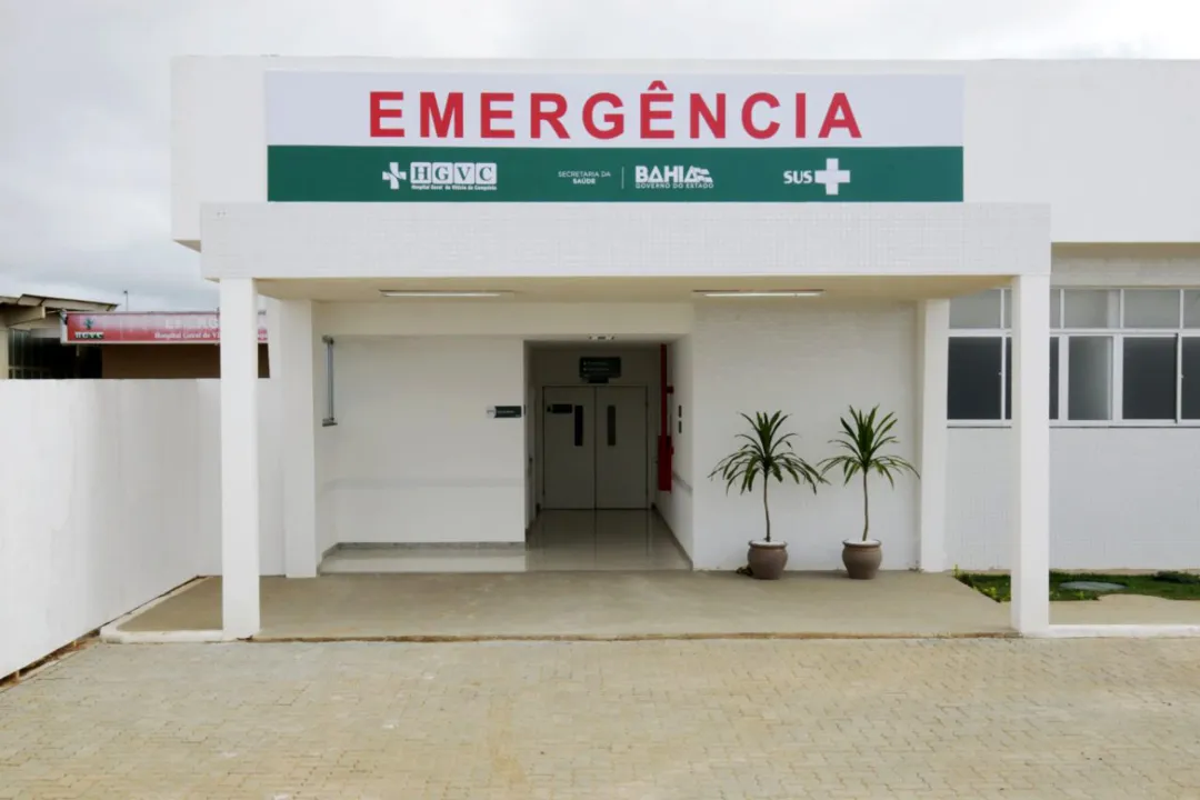 O setor conta com 39 leitos, além de uma sala para atendimento de pacientes com infarto agudo do miocárdio