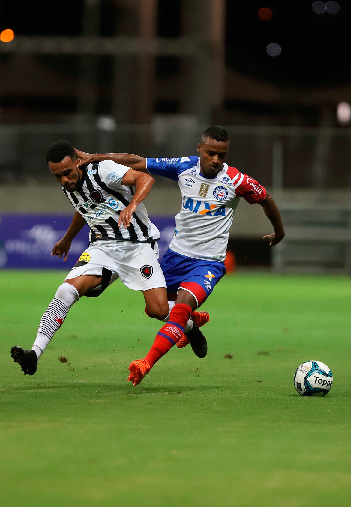 Atual campeão, Bahia perde do Botafogo-PB na estreia da Copa do Nordeste