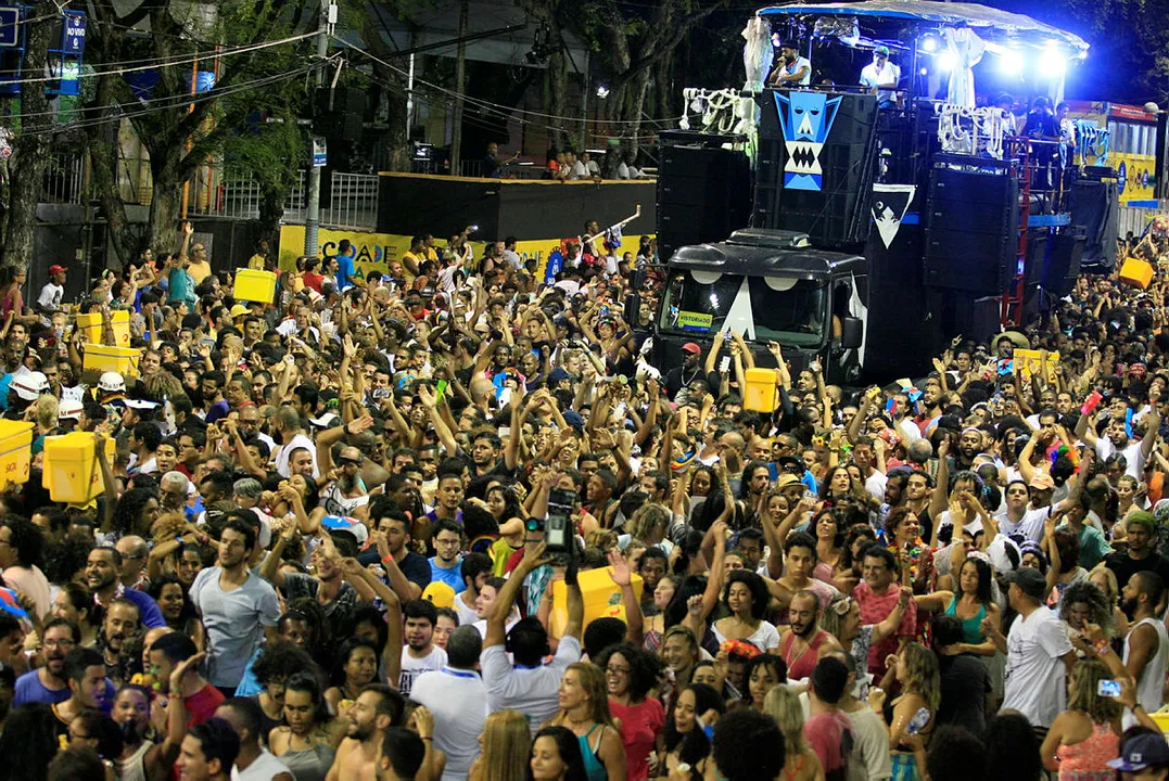 Banda irá se apresentar a partir de 1h, no Largo do Pelourinho