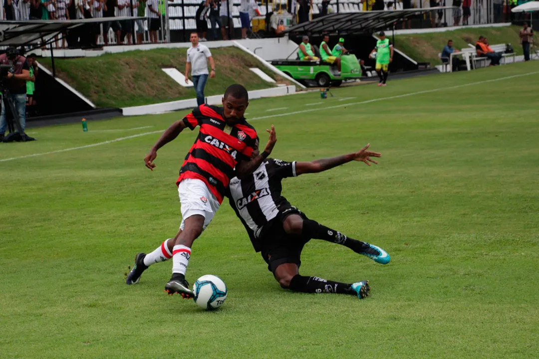 O Vitória sofreu com a pressão exercida pelo time potiguar
