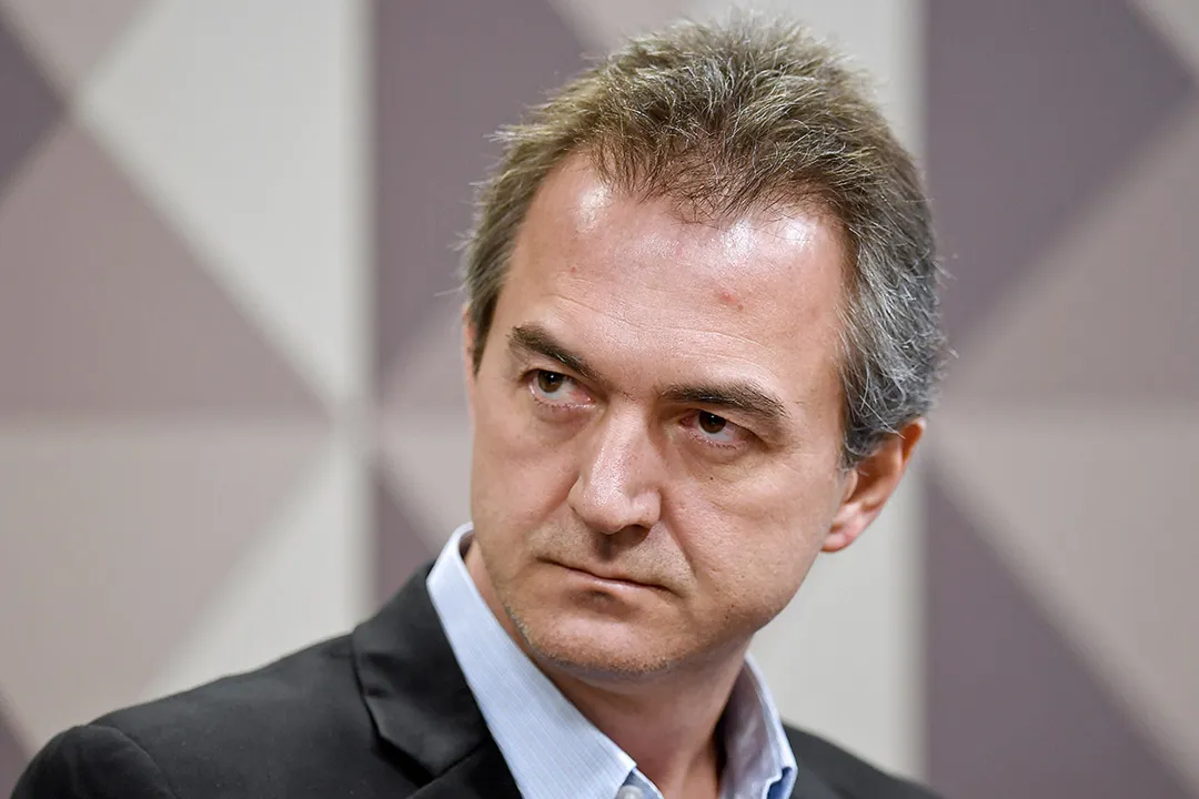 Pedido encaminhado ao Supremo cita ex-procurador-geral, além de integrantes e ex-integrantes do escritório de advocacia Trench Rossi Watanabe