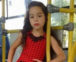 Menina de 7 anos morre após participar do desafio do desodorante