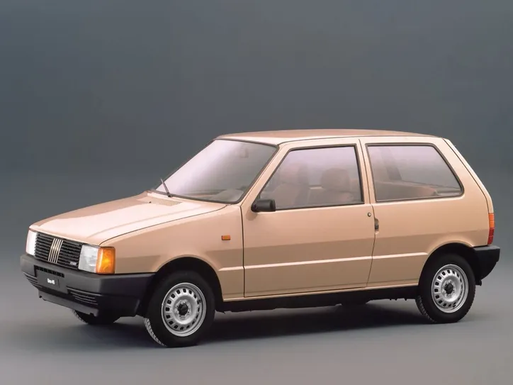 Imagem ilustrativa da imagem Colecionar automóvel antigo ficou caro demais. E agora?