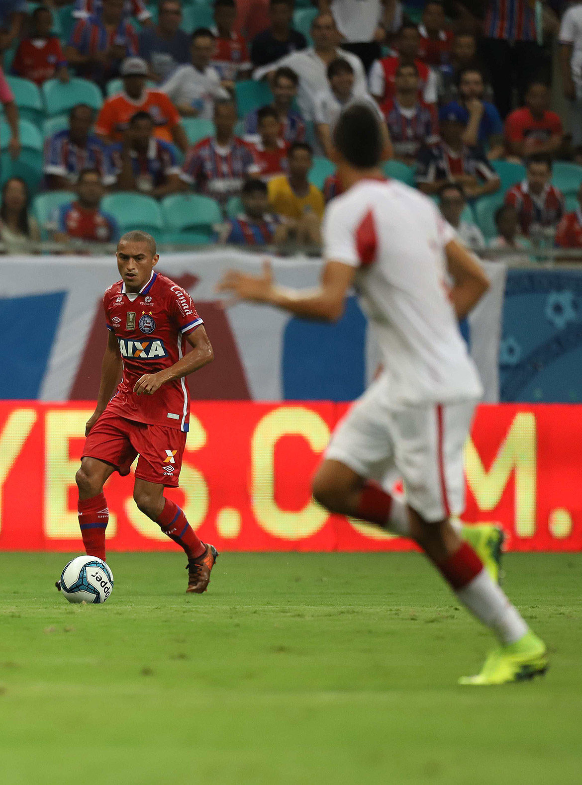 Com direito a dancinha, Bahia vence o Náutico pela Copa do Nordeste