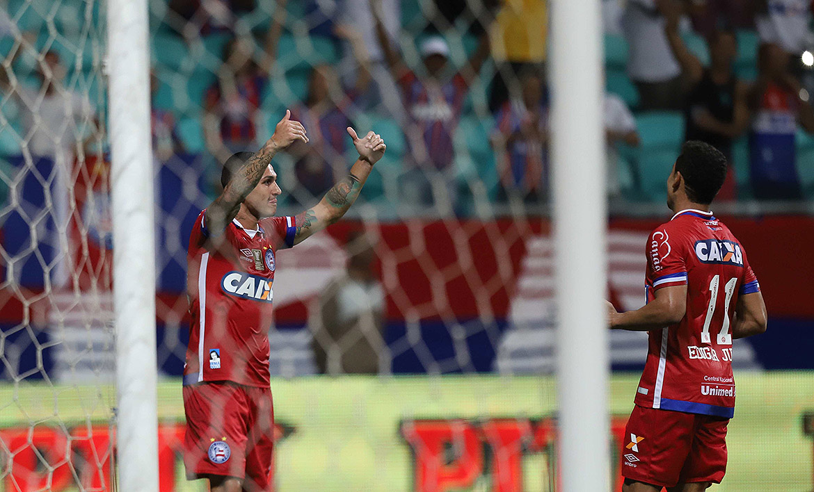 Com direito a dancinha, Bahia vence o Náutico pela Copa do Nordeste