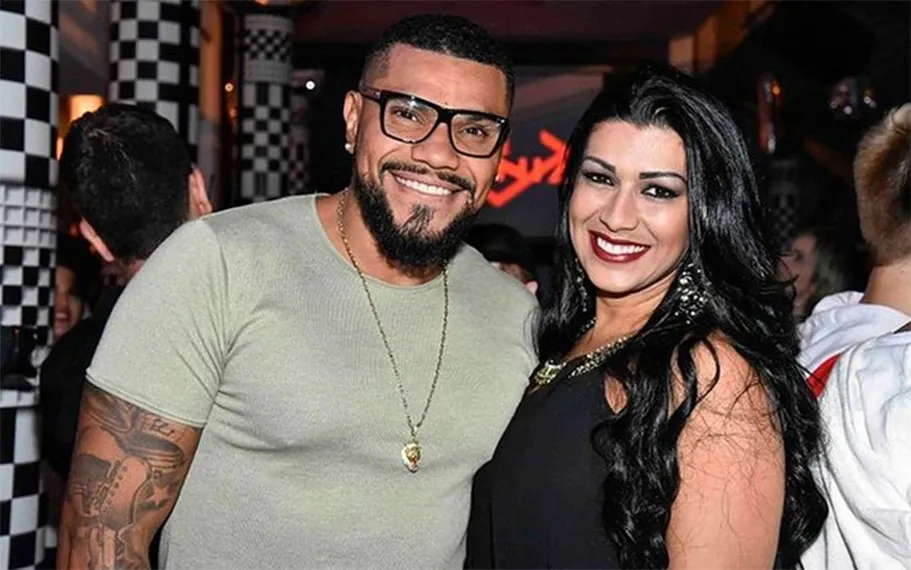 Naldo e Moranguinho se separaram após ela acusar o marido de agressão