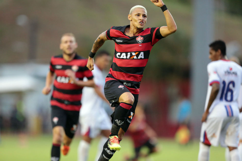 Com dois gols de Neilton, Leão vence o Bahia de Feira e se classifica para final