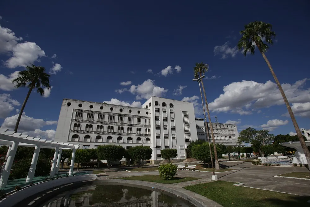 Inaugurado em 1952, o Grande Hotel de Cipó recebeu personalidades como Getúlio Vargas e Guimarães Rosa